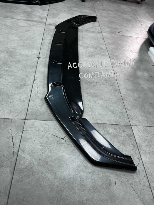 Prelungire Bara Fata - Lip Volkswagen Passat B8 Bara R Line