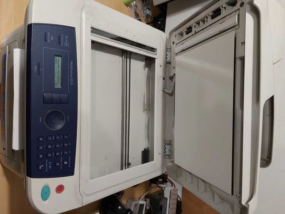 Multifunctional Xerox work centre 3210