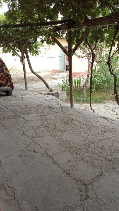 7 сотых ер .  1 хона уйи билан. Кармана Аргун. Дунё маркетни оркасида.