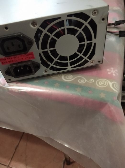 Продам запчасти комютеру