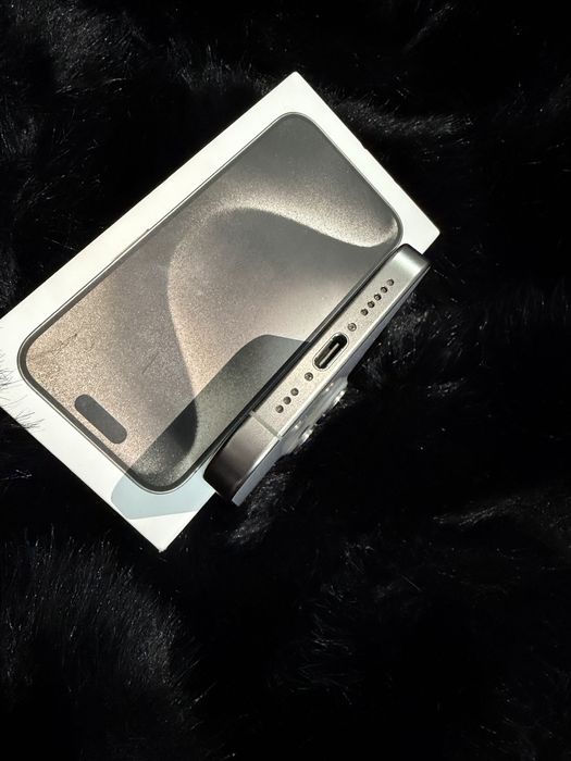 iPhone 15 Pro 128GB Neverlocked