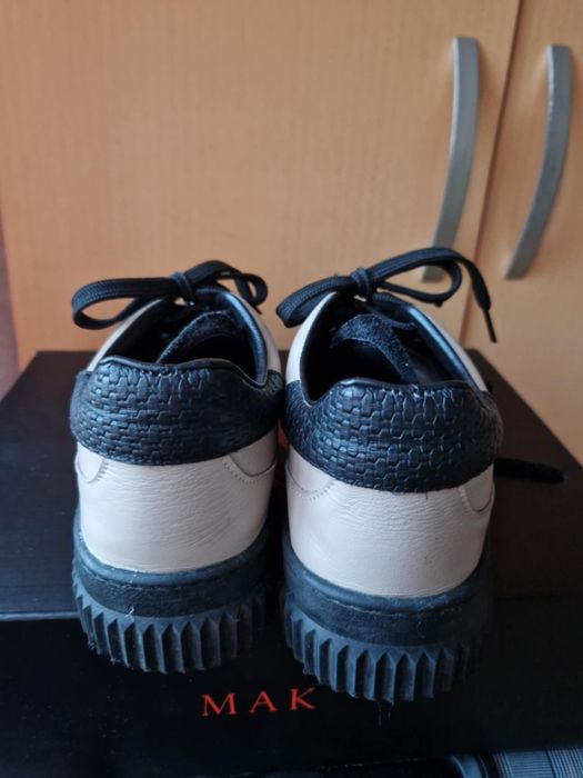 Дамски ежедневни обувки