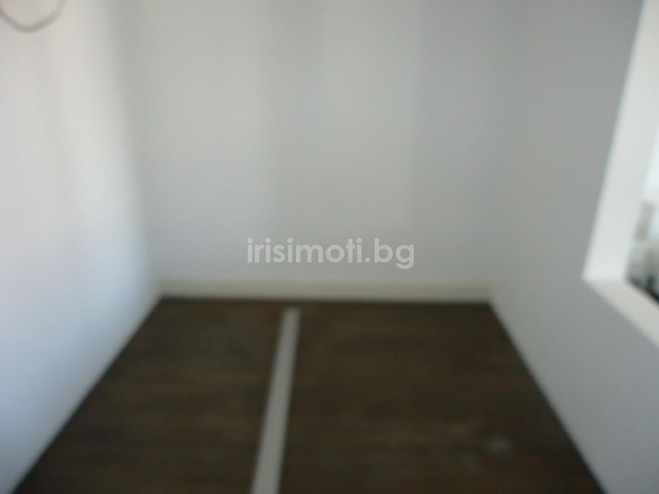 Продава се Двустаен апартамент в София, Изток - 70 кв.м за 2058 €/кв.м - Снимка #5