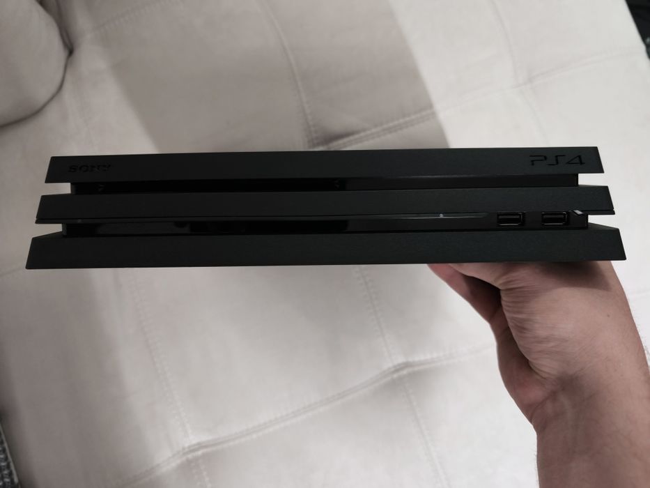 Playstation  4 Pro  1 Tb Impecabil