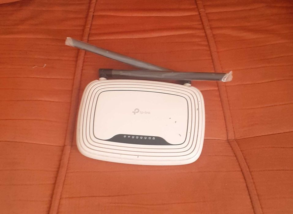 продам роутер Wi-Fi, работает хорошоо