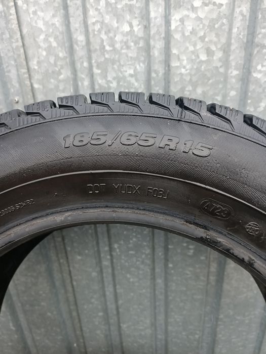 Зимняя резина 185/65 R15