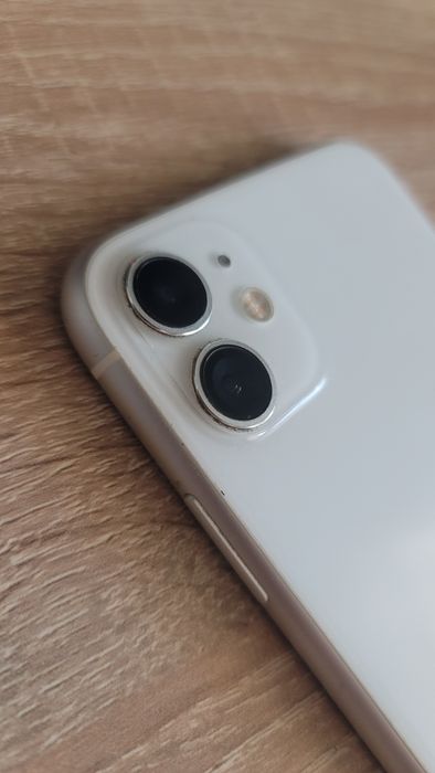 Iphone 11*  128gb