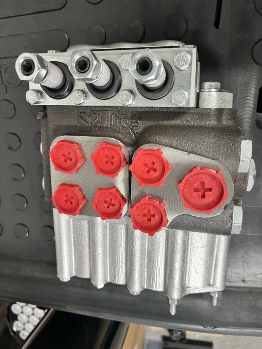 Гидрораспределитель Р80 МТЗ