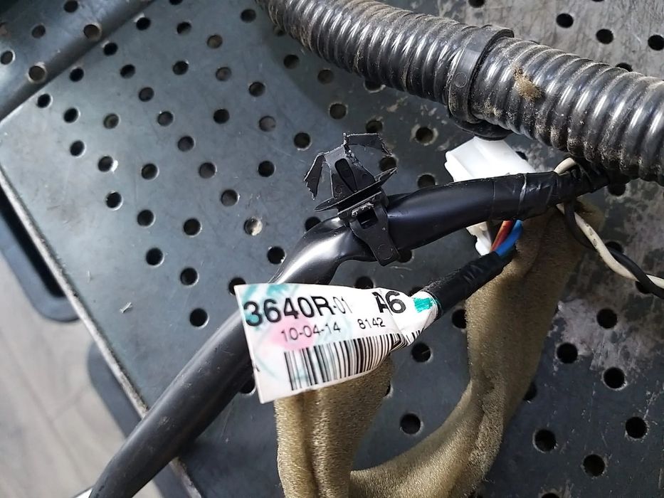 Cablaj instalatie electrica usa stanga spate renault koleos 1 hy 241273640r