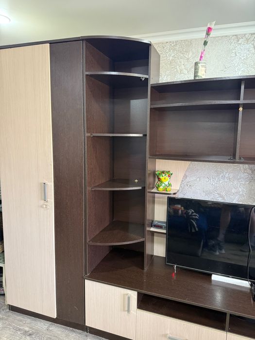 Стенка в гостиную