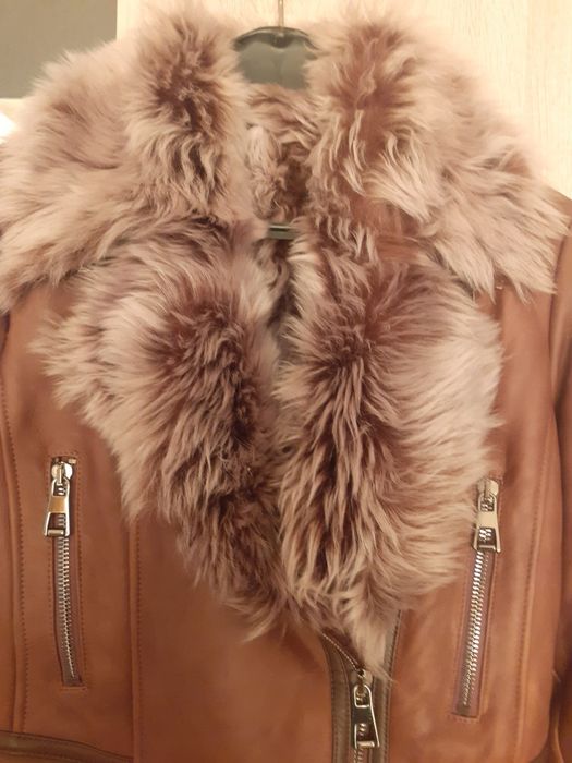 Ново патенце L размер, естествена кожа, естествен косъм.