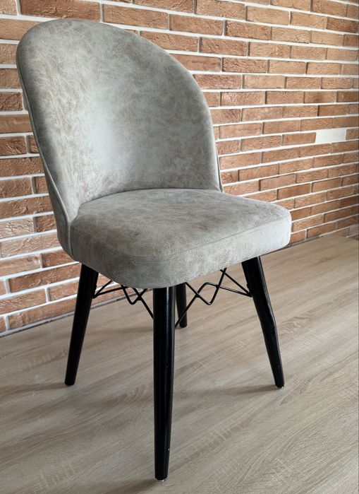 Стул для гостинной