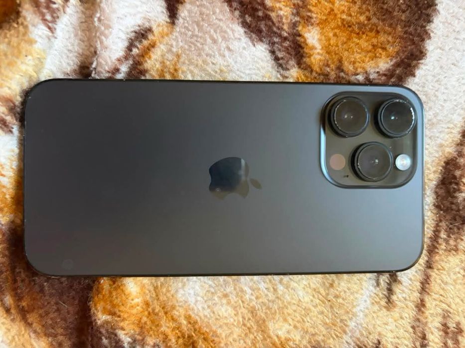 14 iphon pro max