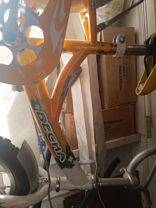 Продам детский четырехколесный велосипед