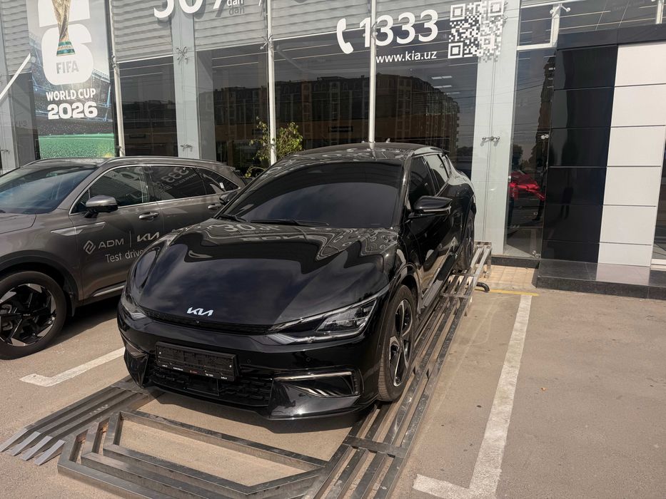 Kia EV6 GT-Line 77,4 kVt/soat AWD /Рассрочка/ кредит/ Наличку