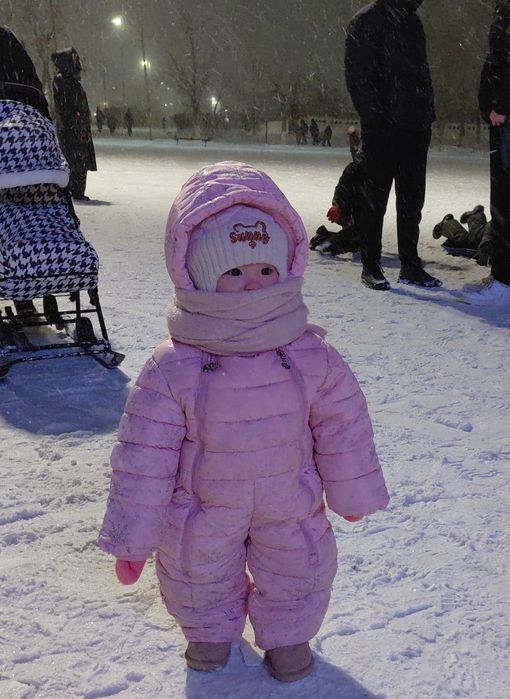 Отдам  комбез зимний