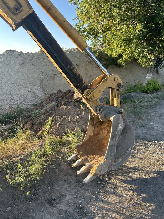 Услуги Экскаватора погрузчик