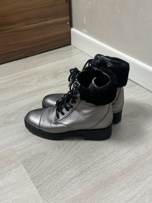 Ботинки зимние кожанные