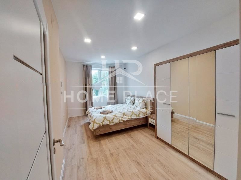 Дава се под наем Тристаен апартамент в Варна, Център - 91 кв.м за 997.05 € - Снимка #5