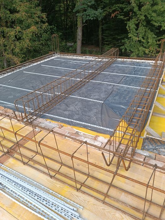 Шлаифан бетон и стомано бетони вертикални стени