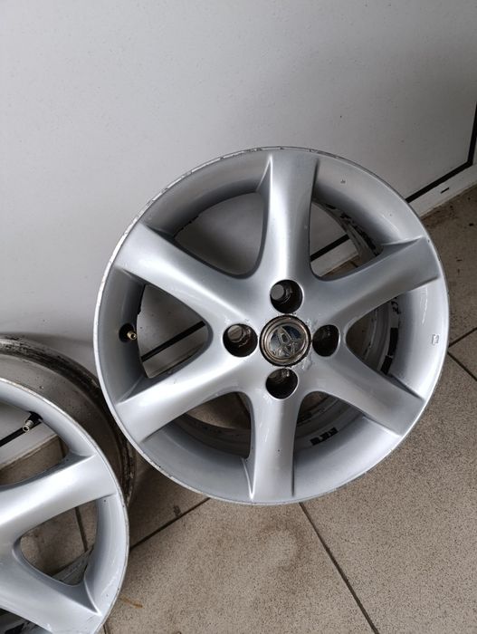 Алуминиеви джантиI за Toyota 6JJ 15цола 4х100 ET45 MADE IN JAPAN