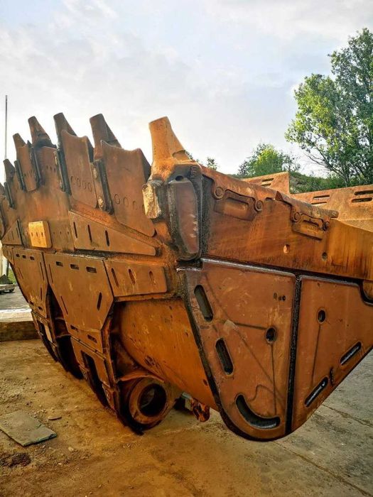 Ремонт и производство на багерни кофи до 300 тона