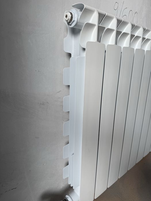 Алуминиев радиатор Nova Florida Big D3 9x600