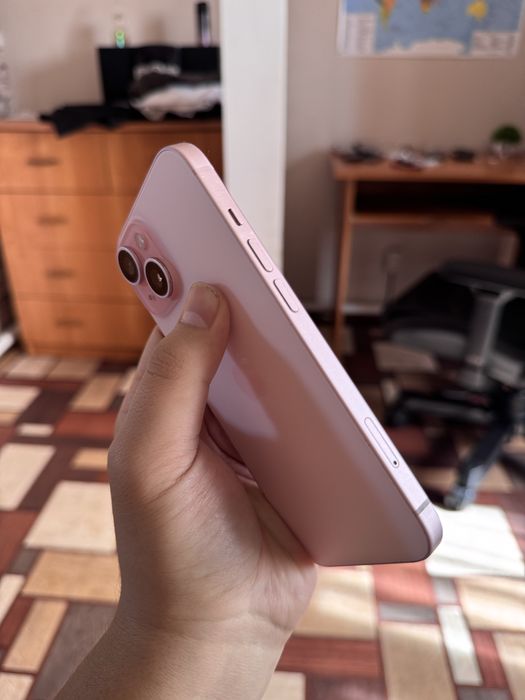 iPhone 15 128GB.81%.Идеал! 10/10.