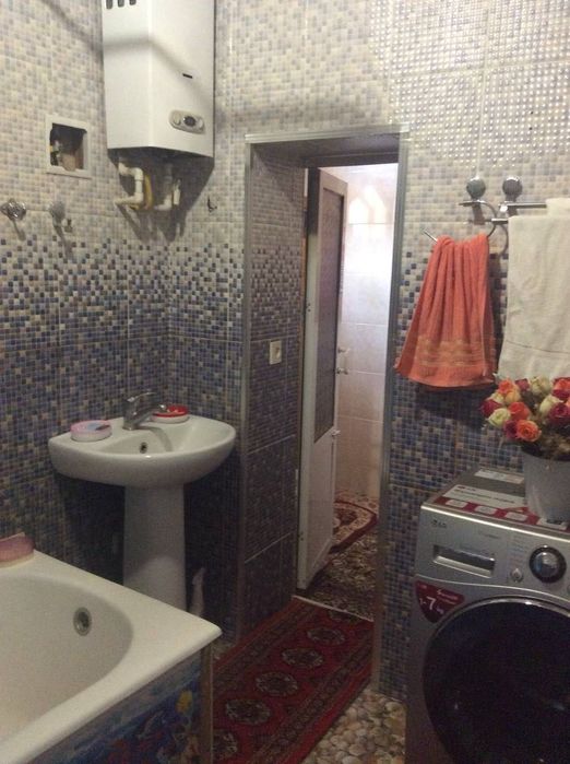 Продам дом Метро Шахристан 4 сотки 7 комнаты, фасад 20 метр