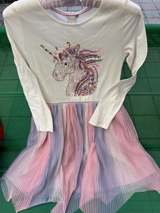 Нарядные платья для девочки 4-14 лет