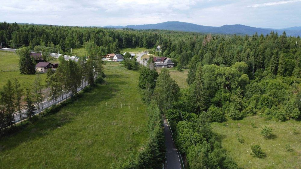 Proiect exclusiv! Teren intravilan premium 1.000mp Călățele Pădure cu autorizație construire 2 case de vacanță