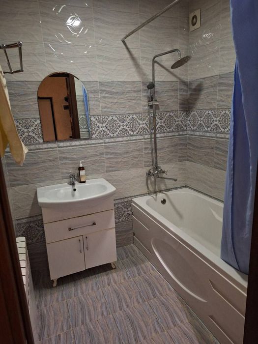 Chilonzor metrosi yonida kvartira bor ijaraga beriladi