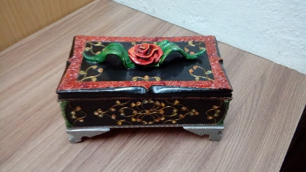 Шкатулка ручной работы