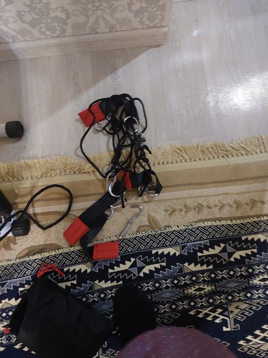 Спортивные степпер.эспандер. резинка