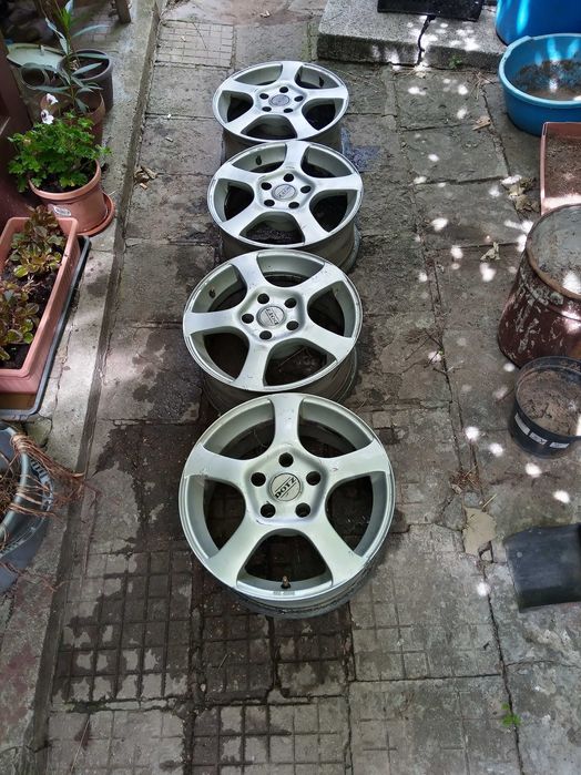 Цилиндрова глава за BMW E46 320d