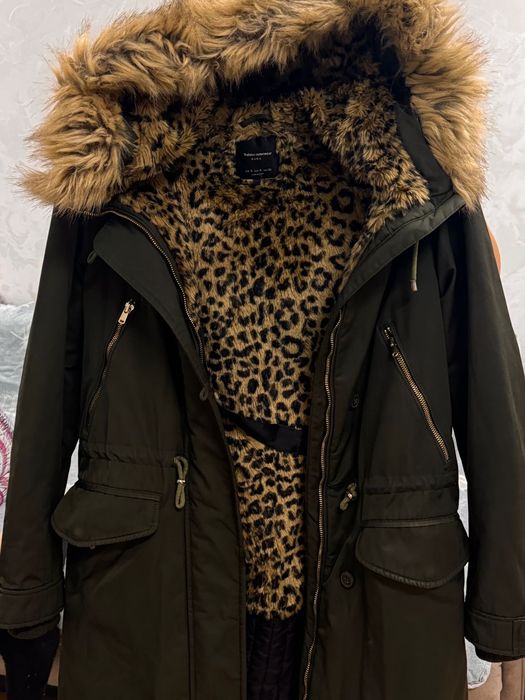 Продам теплую парку.