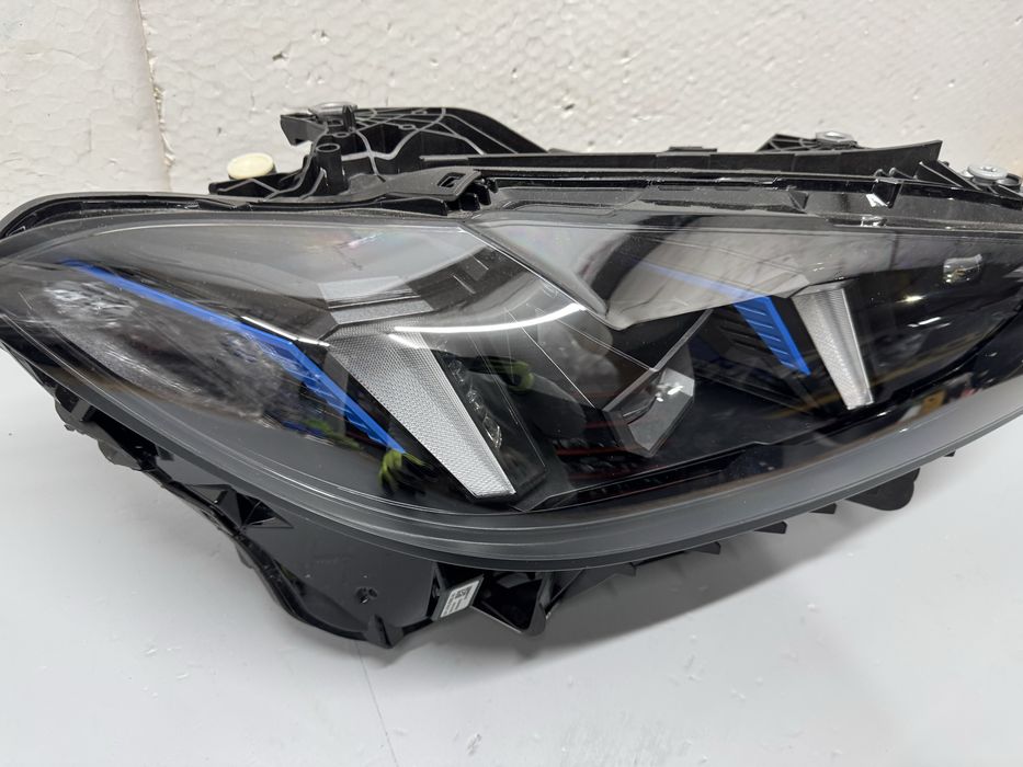 Far faruri bmw G22 G23 G26 seria 4 LCI full led adaptive shadow