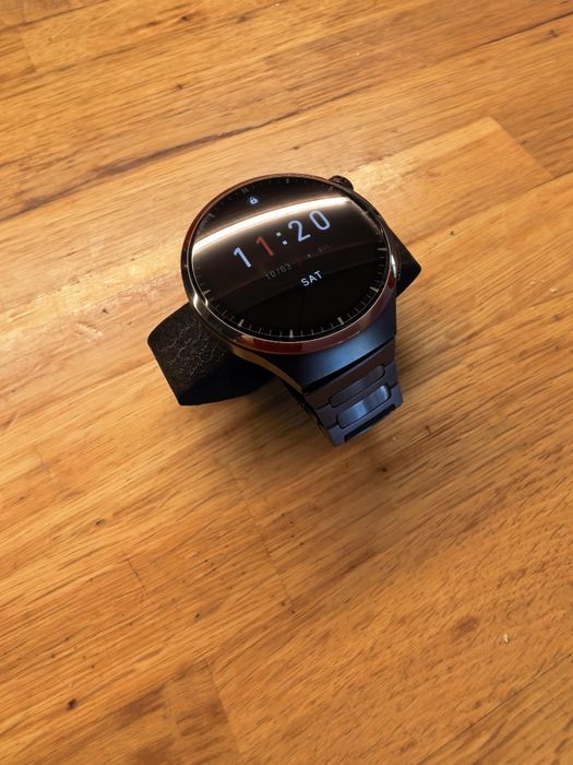 Huawei watch 4 pro space edition