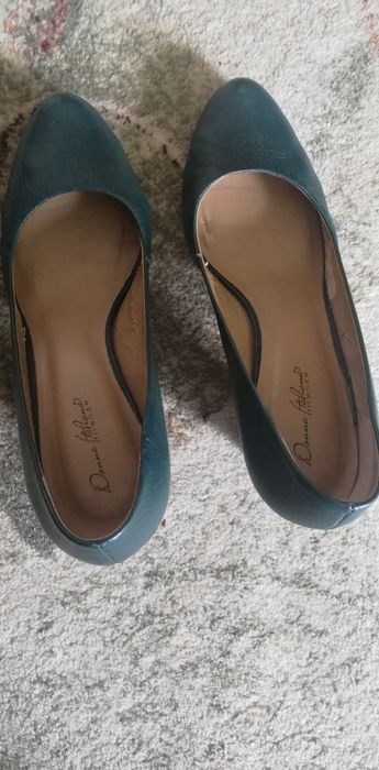 Обувки 38 номер много малко носени