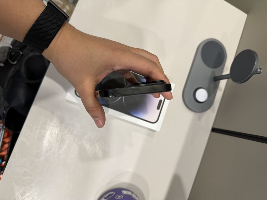 Продам Iphone 14 pro max 128 гб