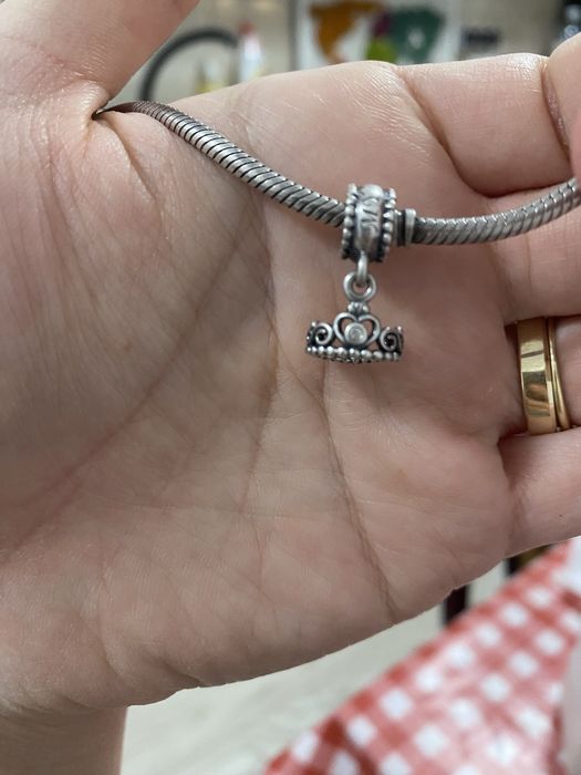 Talisman pandora coronita printesa
