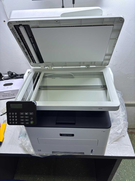 МФУ Xerox B225DNI