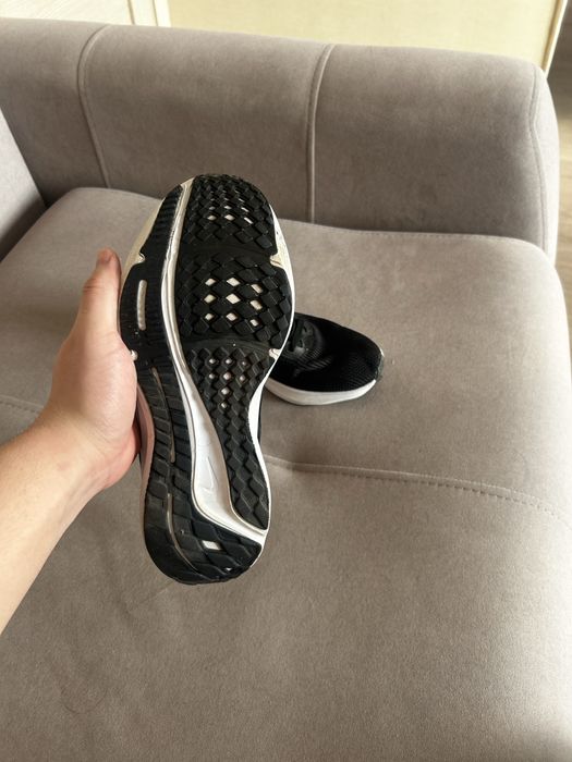 Кроссовки найк 41