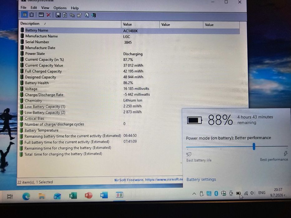 Компактен лаптоп Acer Aspire V3-371 (13.3") intel i3 4005U | 8GB RAM | 1TB HDD | 5ч. батерия + зарядно