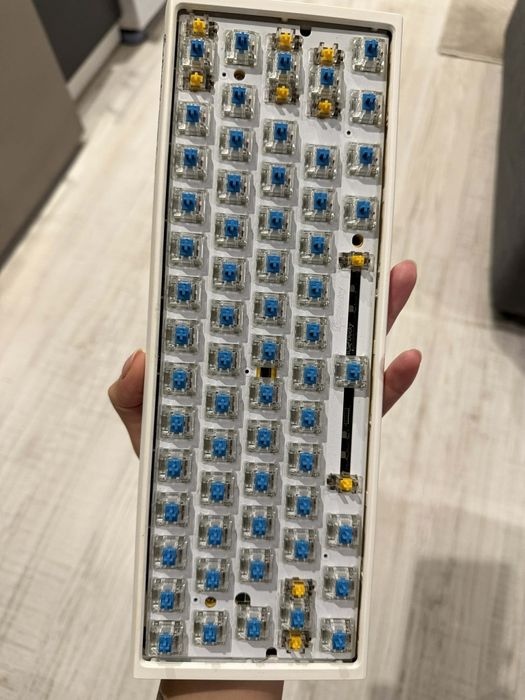 Ducky One 3 Mini White – механична клавиатура (60%)