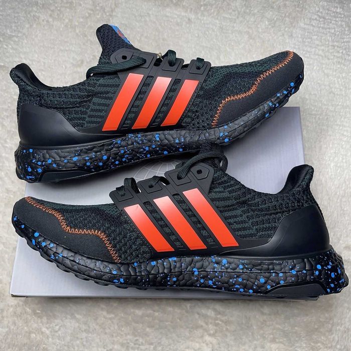 Оригинални спортни обувки  ADIDAS ULTRABOOST 5.0     EU38 2/3