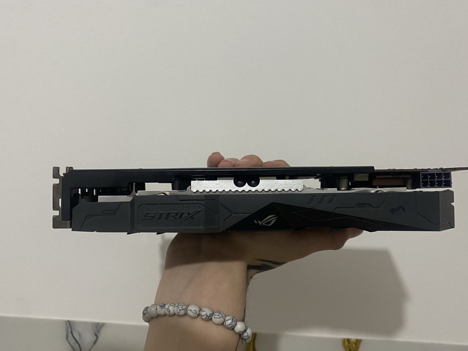 Видеокарта Asus Strix RX570 4gb