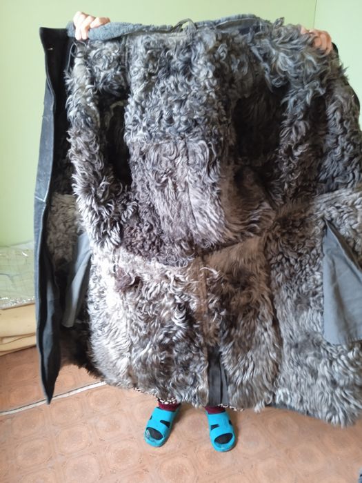 Дублёнка мужс 2шт, кілем сатылады