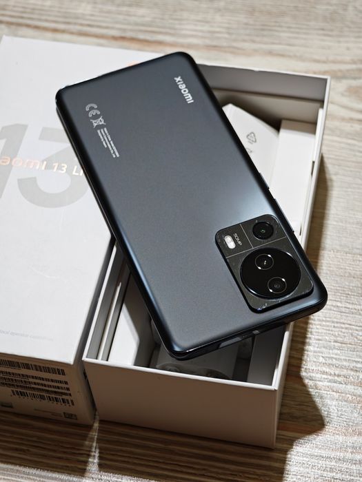 Xiaomi 13 lite 256 gb Ram 8 5G EAC