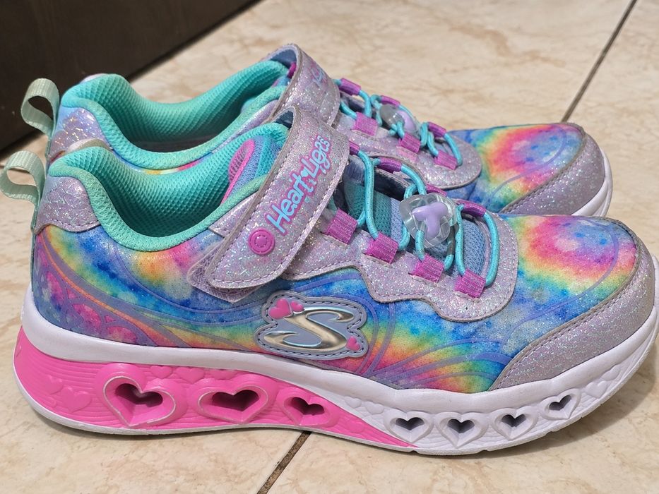 Adidasi Sketchers marime 33